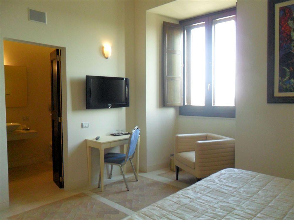 Palazzo Viceconte Hotel มาเตรา ภายนอก รูปภาพ