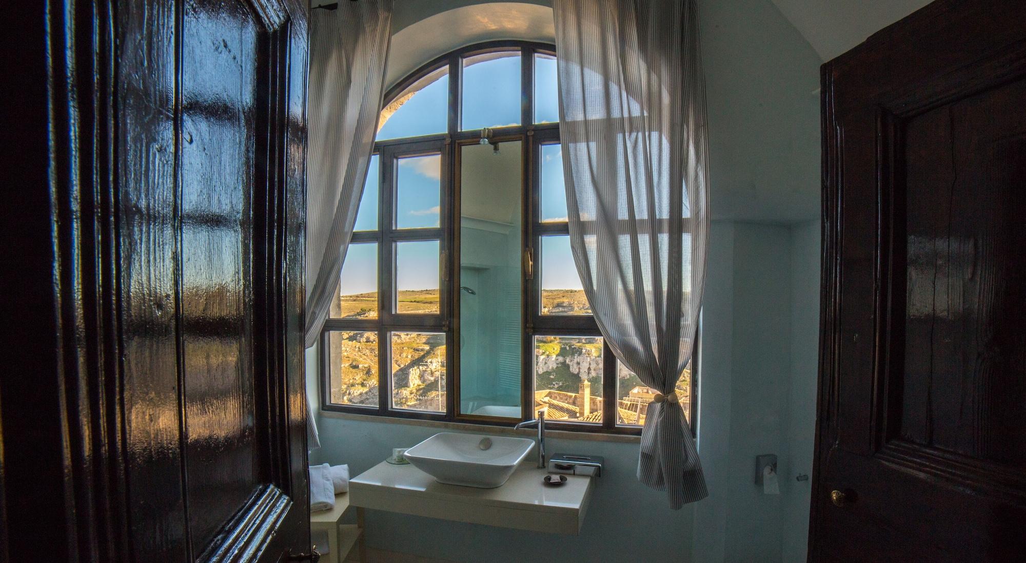 Palazzo Viceconte Hotel มาเตรา ภายนอก รูปภาพ