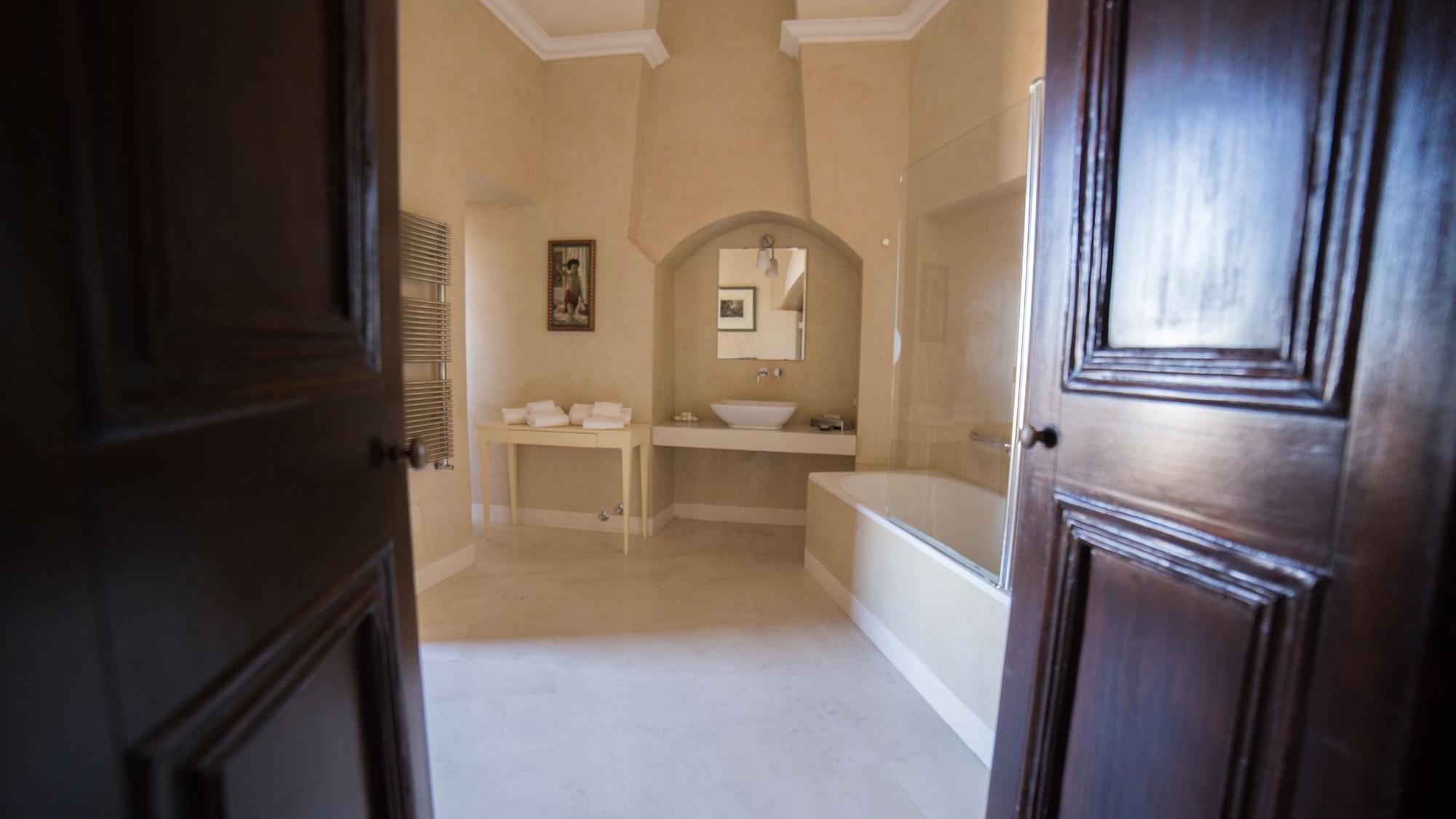 Palazzo Viceconte Hotel มาเตรา ภายนอก รูปภาพ