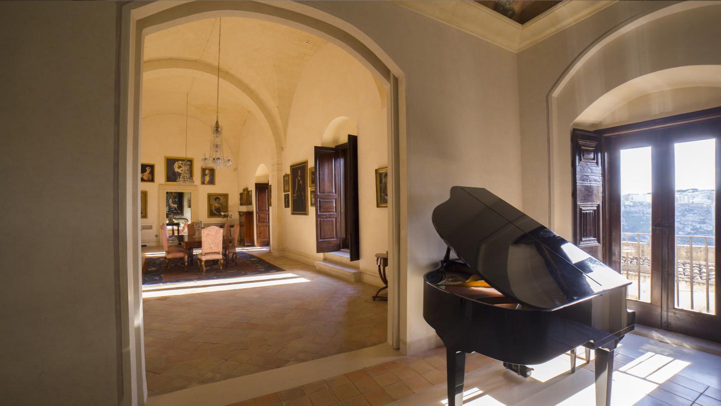 Palazzo Viceconte Hotel มาเตรา ภายนอก รูปภาพ